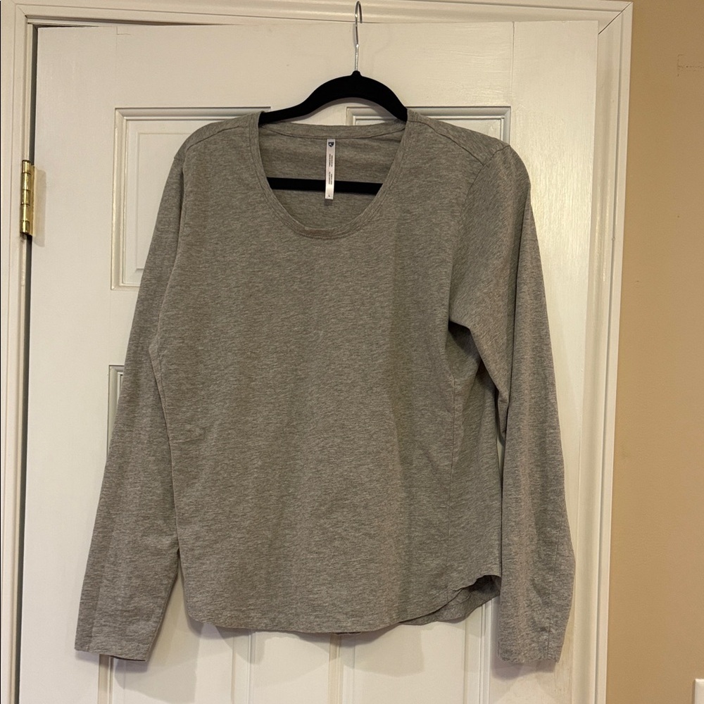Women’s Kuhl Heather Gray Long Sleeve Top base layer
